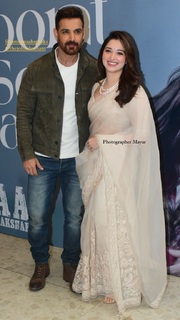 Tamannaah Bhatia feet photo thumbnail