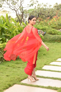 Tamannaah Bhatia feet photo thumbnail