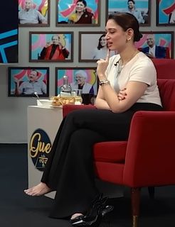 Tamannaah Bhatia feet photo thumbnail