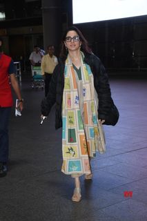 Tamannaah Bhatia feet photo thumbnail