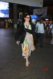 Tamannaah Bhatia feet photo thumbnail