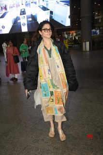 Tamannaah Bhatia feet photo thumbnail