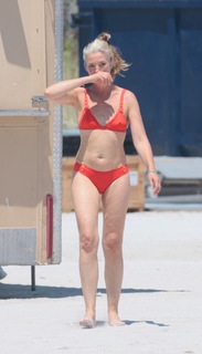 Tamara Beckwith feet photo 13