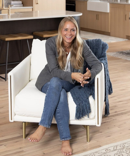 Tamara Day feet photo 10