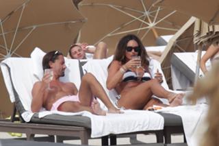 Tamara Ecclestone feet photo thumbnail