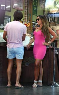Tamara Ecclestone feet photo thumbnail