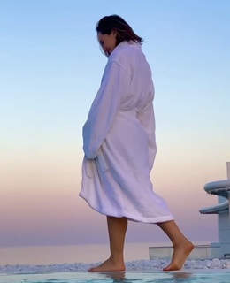 Tamara Falcó feet photo 6