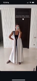Tamara Gorro feet photo 9