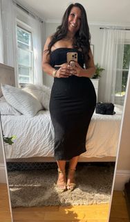 Tamara Lee feet photo 1