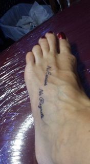 Tamara Lee feet photo 2