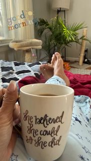 Tamara Lee feet photo 2