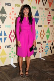 Tamara Taylor feet photo thumbnail