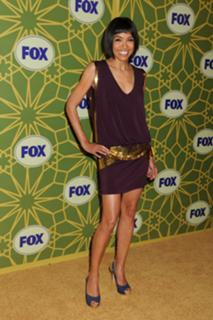 Tamara Taylor feet photo thumbnail