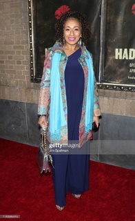 Tamara Tunie feet photo 5