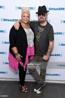 Tamela J. Mann feet photo 4