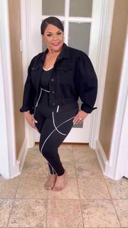 Tamela J. Mann feet photo 6
