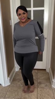Tamela J. Mann feet photo 2