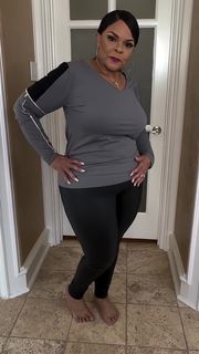 Tamela J. Mann feet photo 1