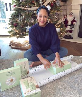 Tamera Mowry-Housley feet photo thumbnail