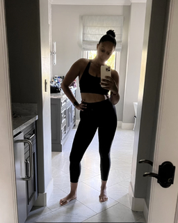 Tamera Mowry-Housley feet photo thumbnail