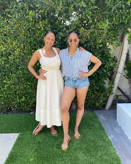 Tamera Mowry-Housley feet photo thumbnail