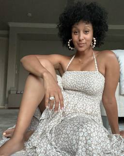 Tamera Mowry-Housley feet photo thumbnail