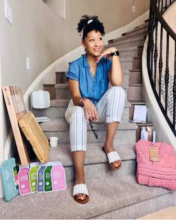 Tamera Mowry-Housley feet photo thumbnail