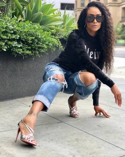 Tami Roman feet photo 4