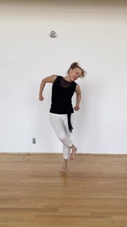 Tami Stronach feet photo 3