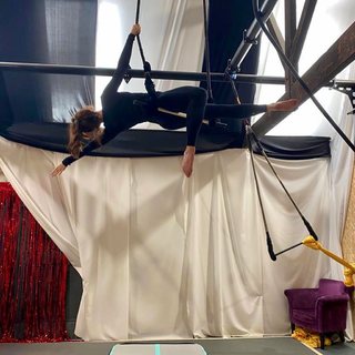 Tamla Kari feet photo 11