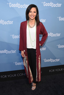Tamlyn Tomita feet photo thumbnail