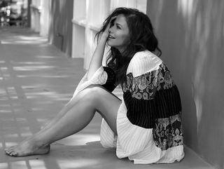 Tammin Sursok feet photo thumbnail