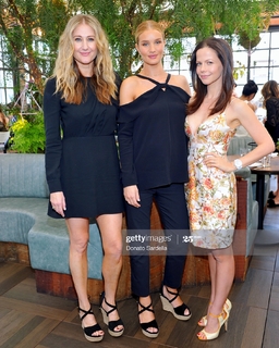 Tammin Sursok feet photo thumbnail