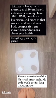 Tammin Sursok feet photo thumbnail