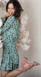 Tammin Sursok feet photo thumbnail