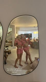 Tammy Hembrow feet photo 3