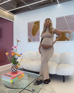 Tammy Hembrow feet photo 19