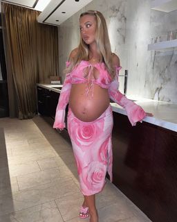 Tammy Hembrow feet photo 16