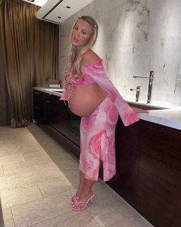 Tammy Hembrow feet photo 15
