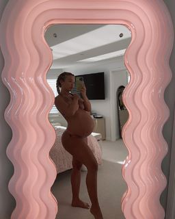Tammy Hembrow feet photo 12