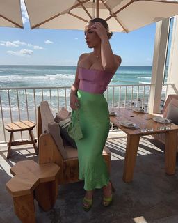 Tammy Hembrow feet photo 15