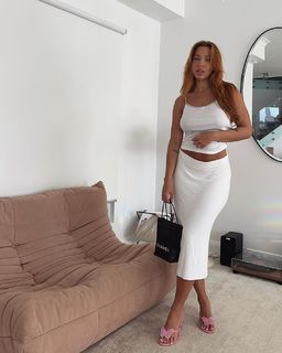 Tammy Hembrow feet photo 10