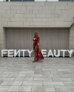 Tammy Hembrow feet photo 2