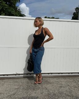 Tammy Hembrow feet photo 18