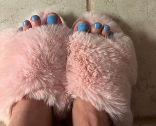 Tammy Sytch feet photo thumbnail