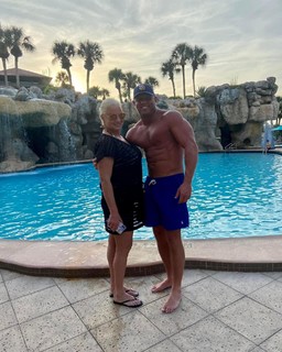 Tammy Sytch feet photo thumbnail