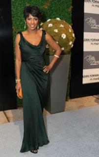 Tamron Hall feet photo thumbnail