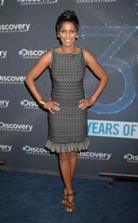 Tamron Hall feet photo thumbnail