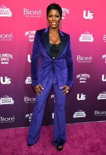 Tamron Hall feet photo thumbnail