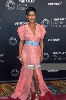 Tamron Hall feet photo thumbnail